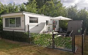 Stacaravan Op 5 Sterren Vakantiepark De Kuilart Friesland Aan Het Meer Met Zwembad 5P 237