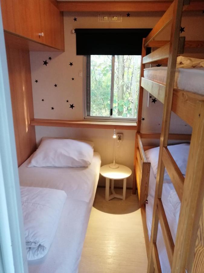Stacaravan Op 5 Sterren Vakantiepark De Kuilart Friesland Aan Het Meer Met Zwembad 5P 237 Koudum Buitenkant foto