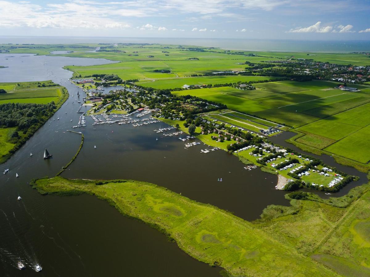 Stacaravan Op 5 Sterren Vakantiepark De Kuilart Friesland Aan Het Meer Met Zwembad 5P 237 Koudum Buitenkant foto
