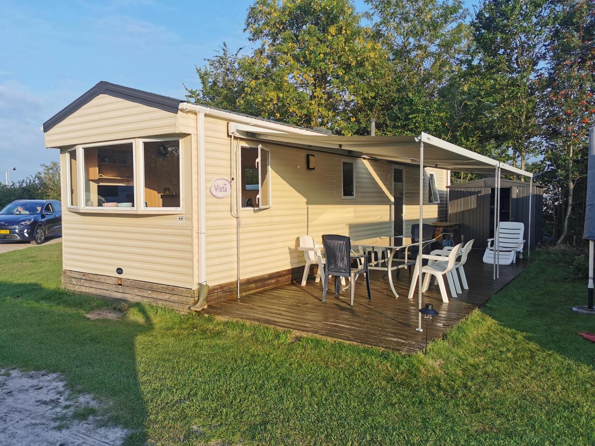 Stacaravan Op 5 Sterren Vakantiepark De Kuilart Friesland Aan Het Meer Met Zwembad 5P 237 Koudum Kamer foto